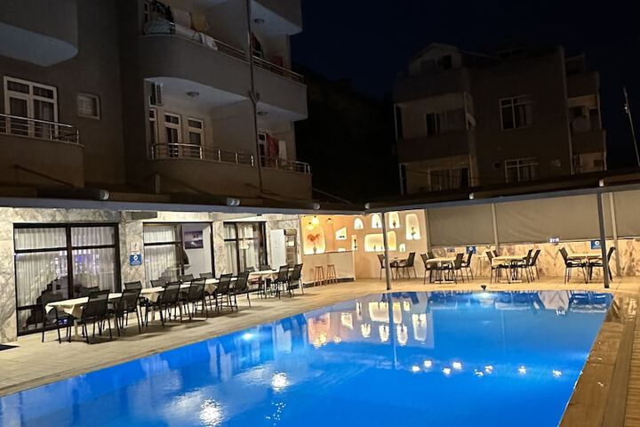 Hotel 41 of 53