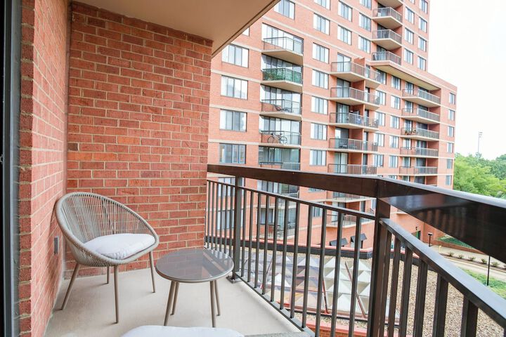 Terrace/Patio 145 of 198