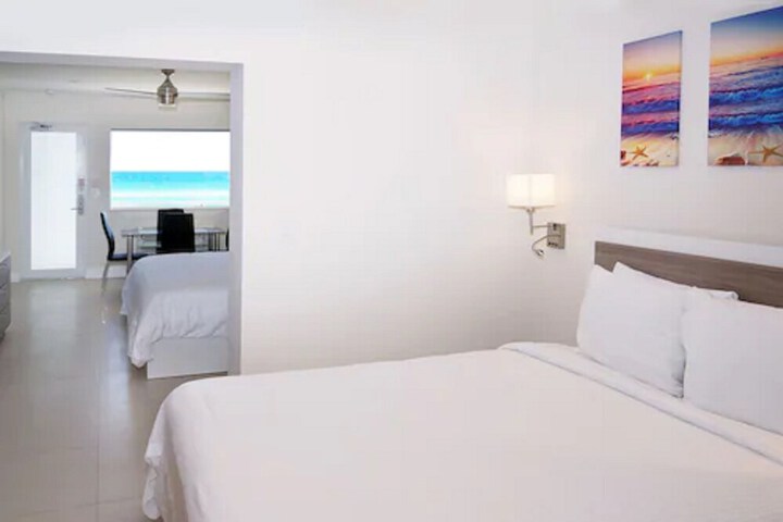 Beach/ocean view