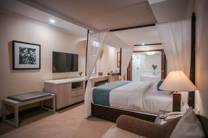 Room 10 of 151
