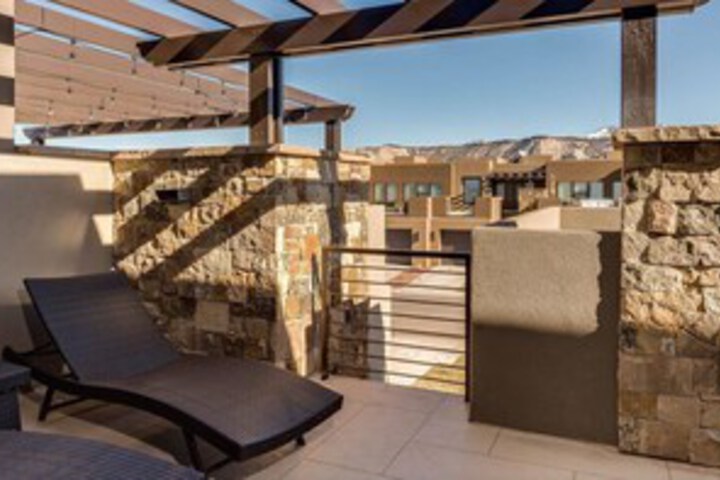 Terrace/Patio 3 of 43