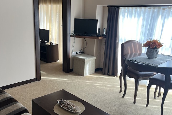 Room 46 of 109