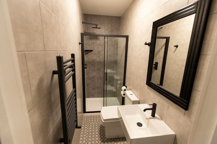 Room 19 of 27