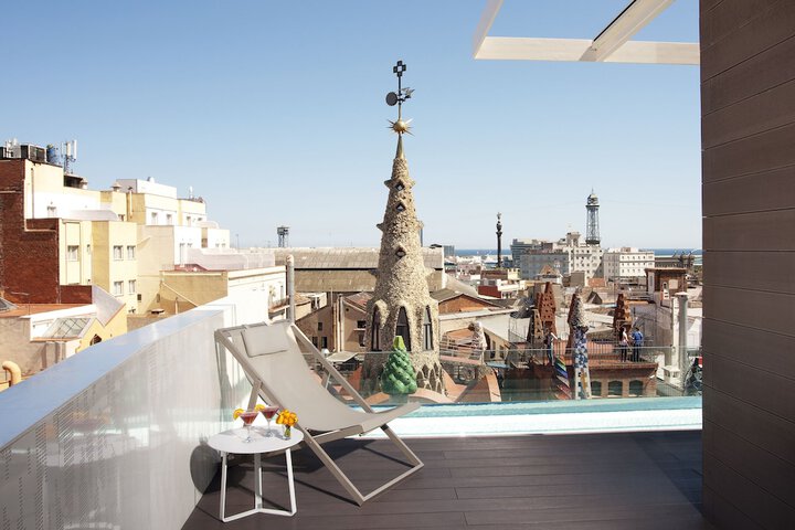 Sundeck 49 of 53
