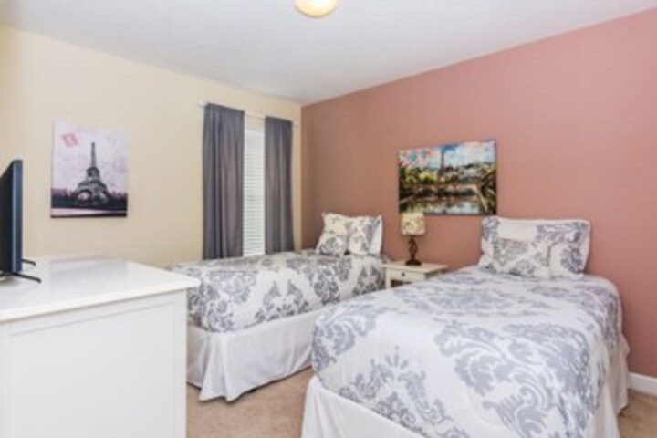 Room 41 of 61