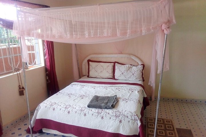 Room 12 of 29