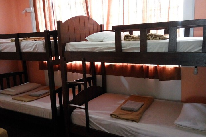 Room 7 of 36