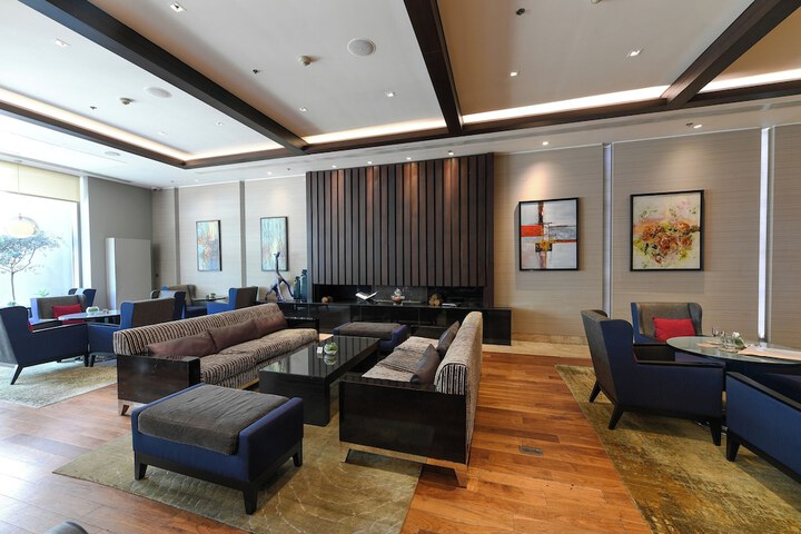 Lounge 225 of 266