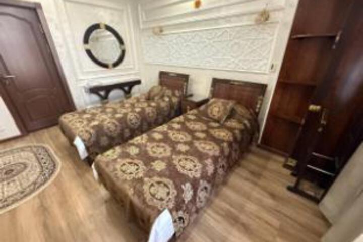 Room 11 of 12