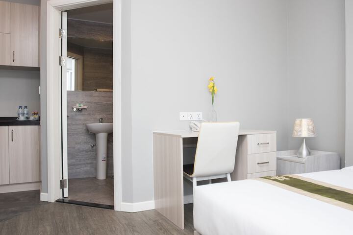 Room 20 of 110