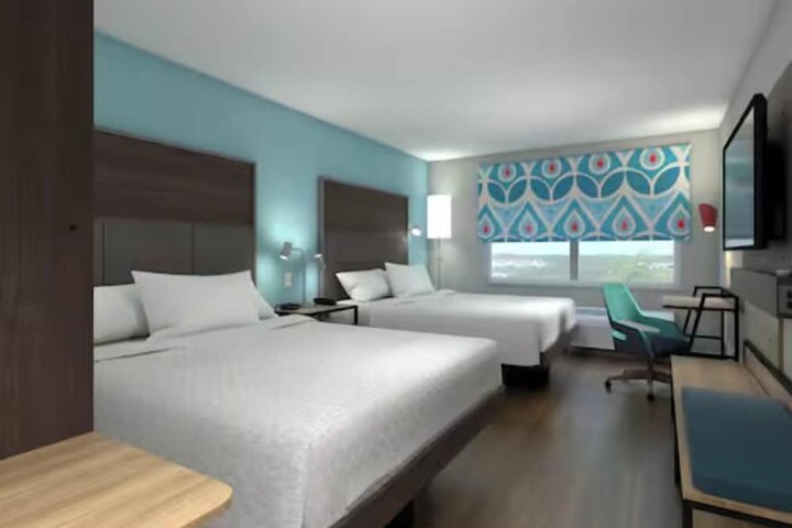 Room 6 of 39