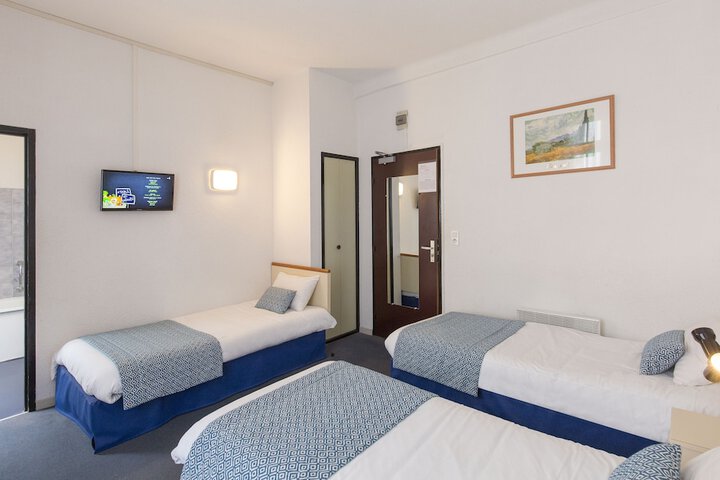Room 19 of 31