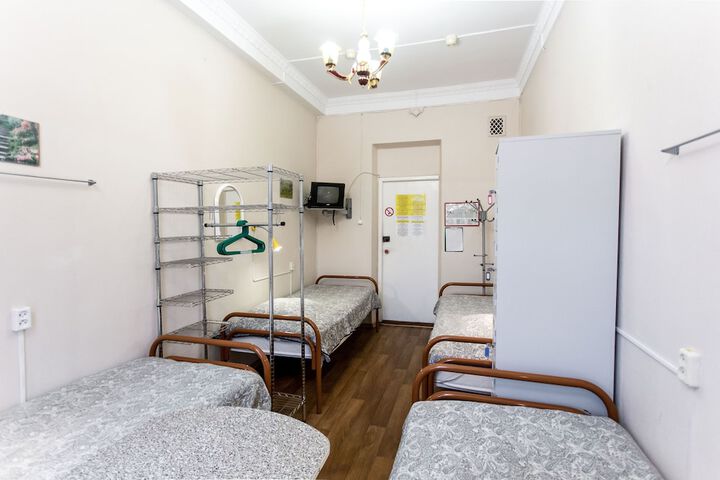 Room 5 of 27