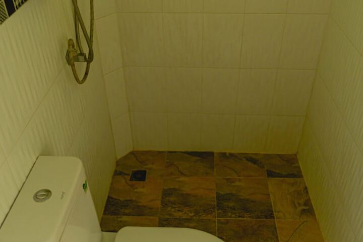 Room 12 of 135