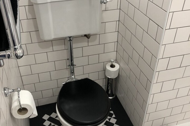 Room 33 of 45