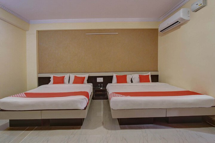 Room 7 of 28