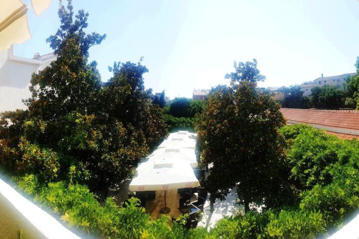Terrace/Patio 18 of 38