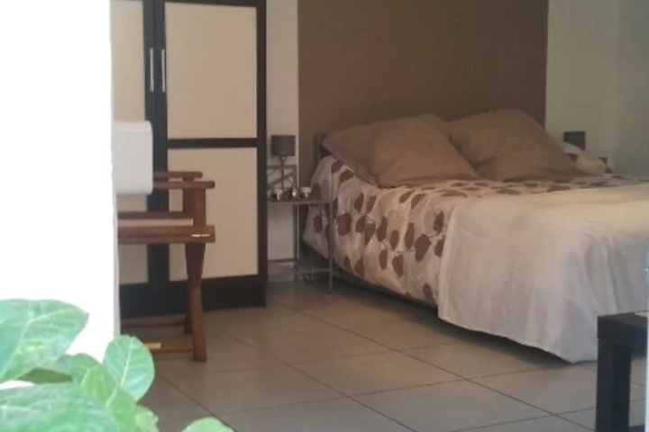 Room 3 of 7