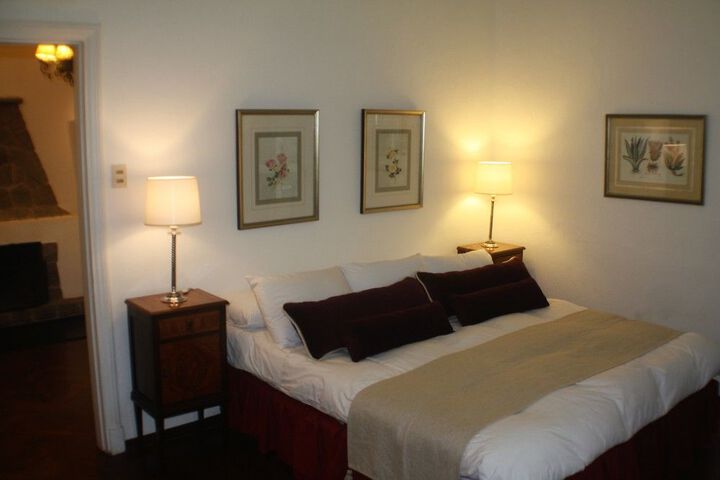 Room 6 of 73