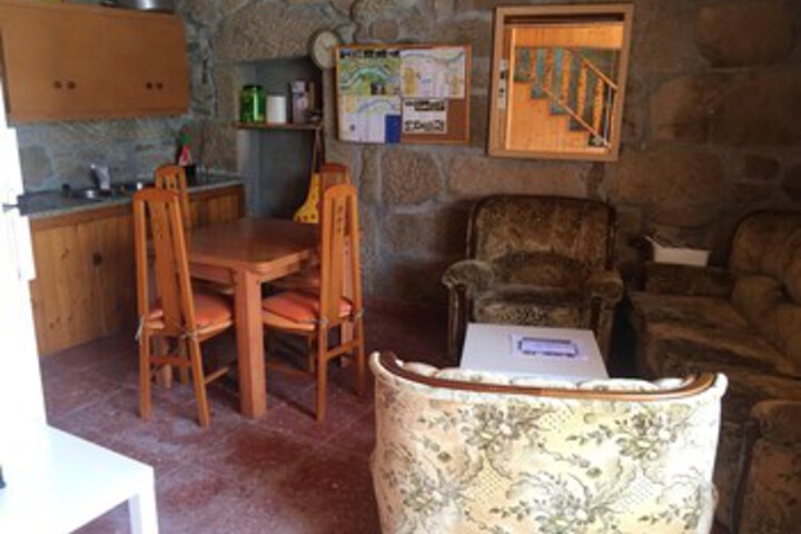 Room 70 of 244