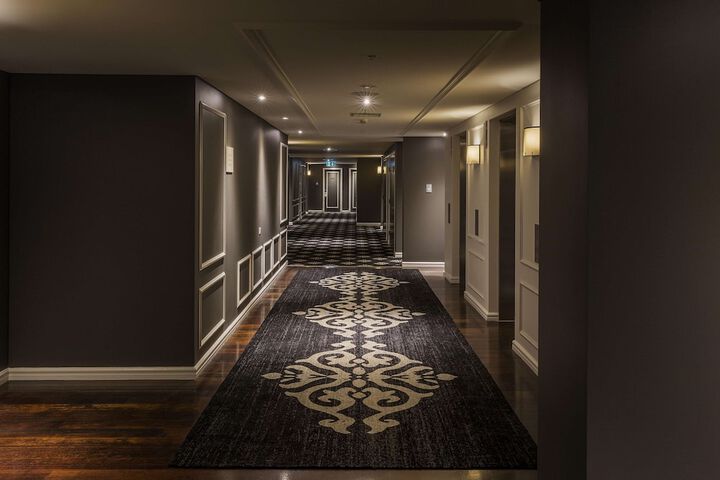 Ballroom/Hall 115 of 138