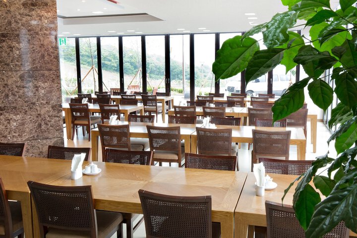 Dining Photos