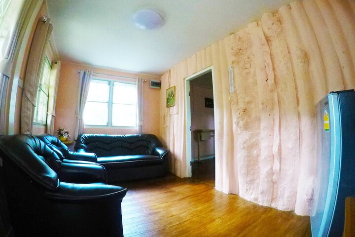 Room 20 of 77
