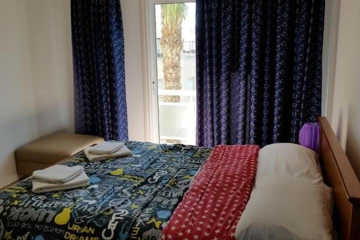 Room 5 of 54