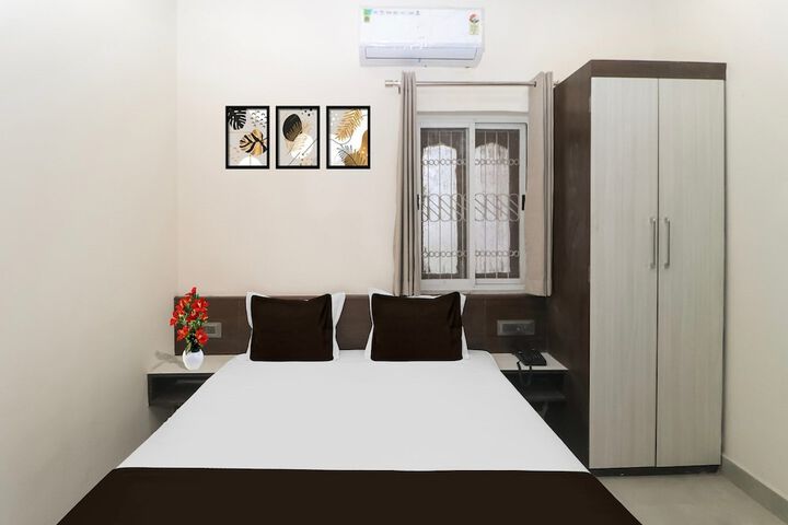 Room 20 of 27