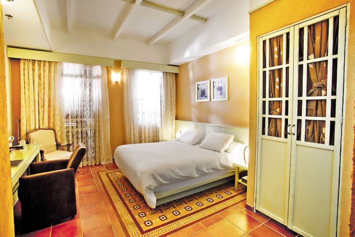 Room 26 of 67