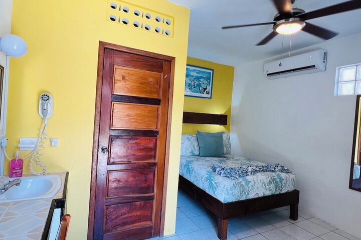 Room 37 of 180
