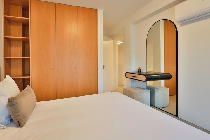 Room 7 of 53