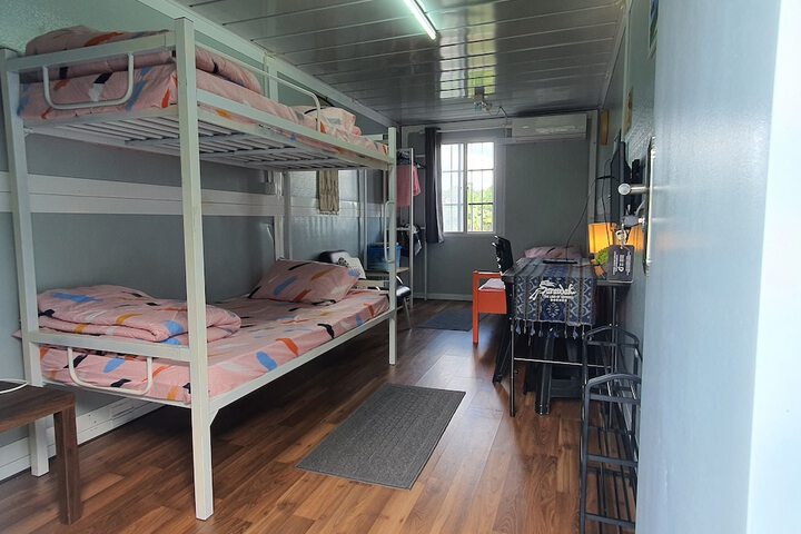 Room 4 of 23