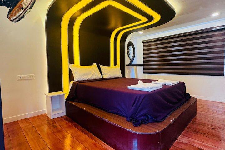 Room 11 of 61