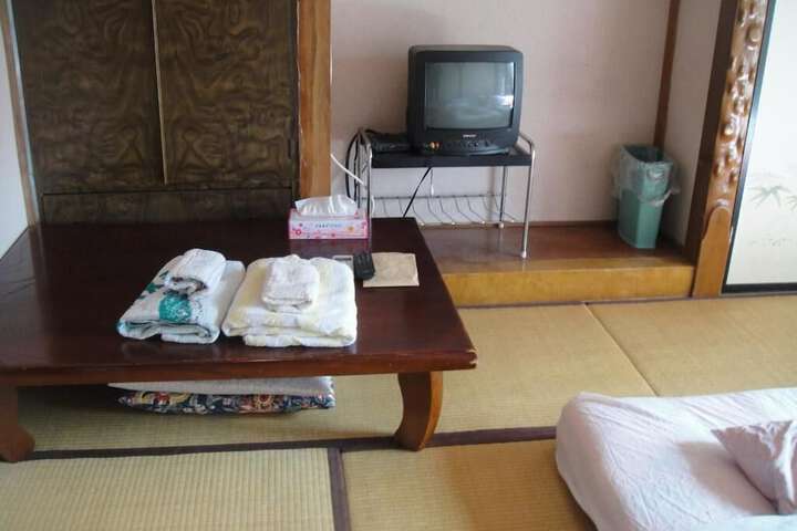 Room 21 of 51
