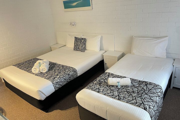 Room 13 of 70