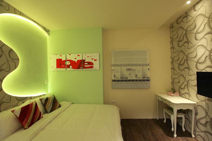 Room 5 of 58