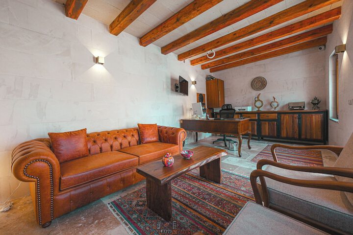 Hotel Interior 2 of 119