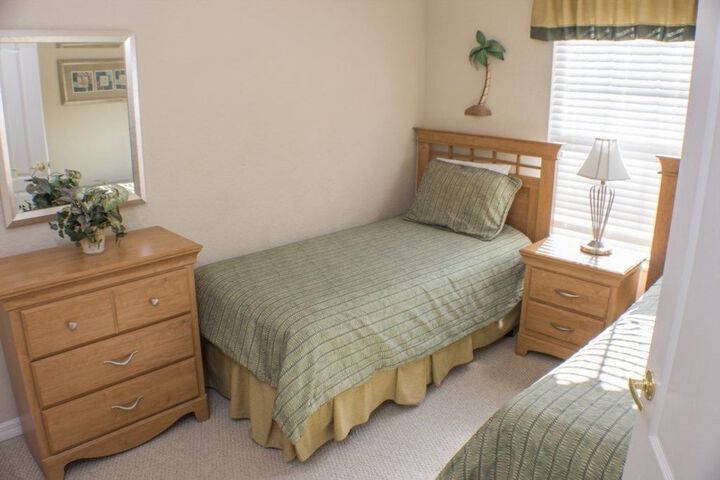 Room 5 of 19