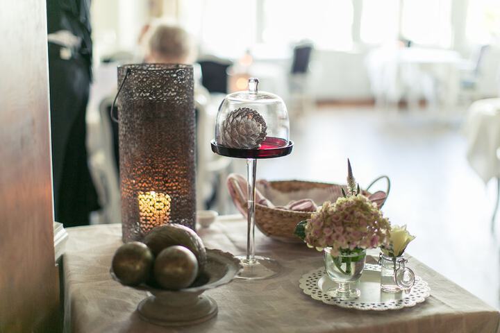 Dining 101 of 145