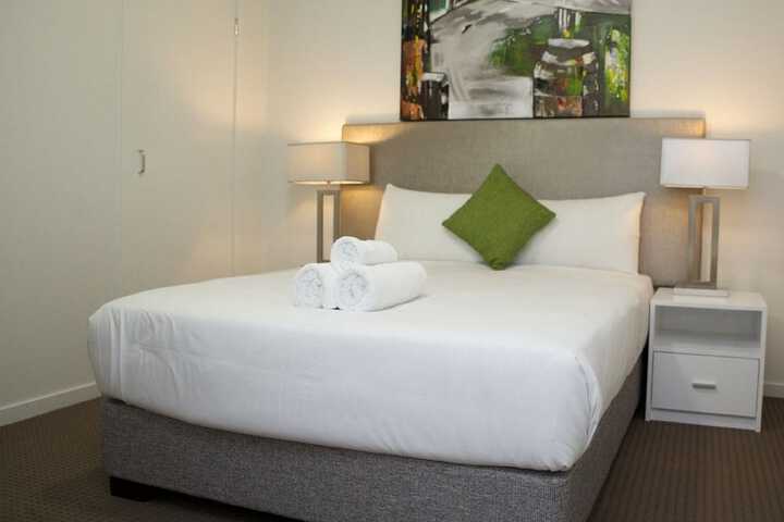 Room 3 of 36
