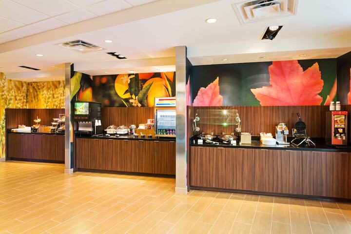 Breakfast area