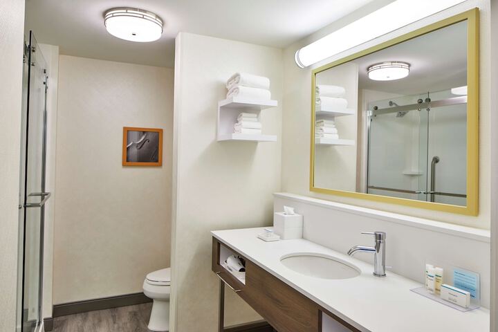 Bathroom shower