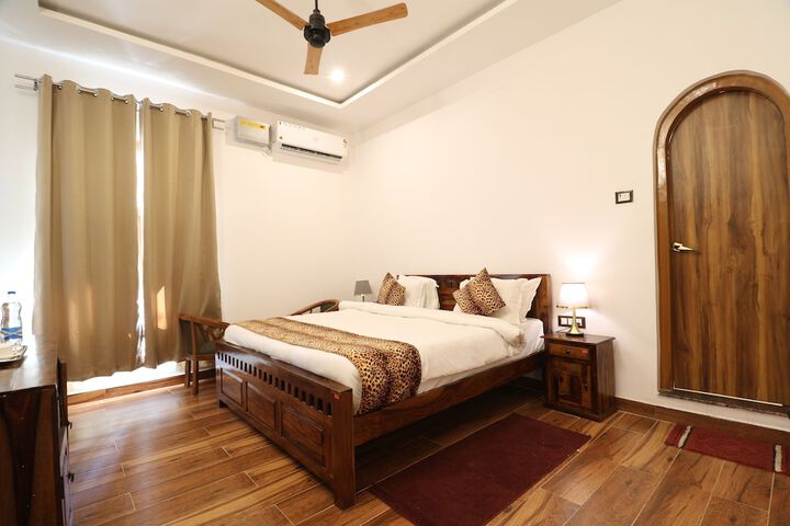 Room 4 of 21