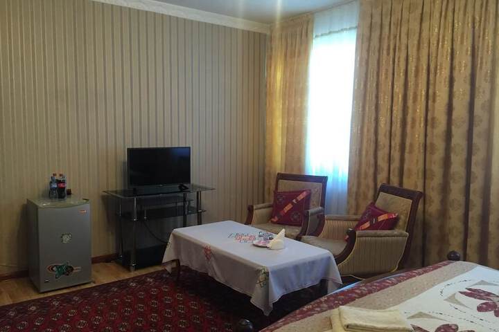 Room 16 of 46