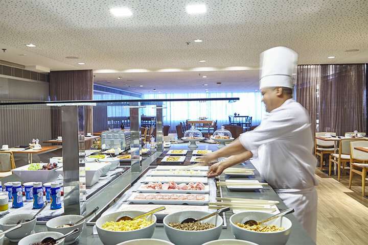 Dining 91 of 102