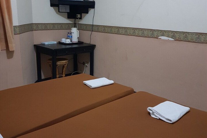 Room 10 of 52