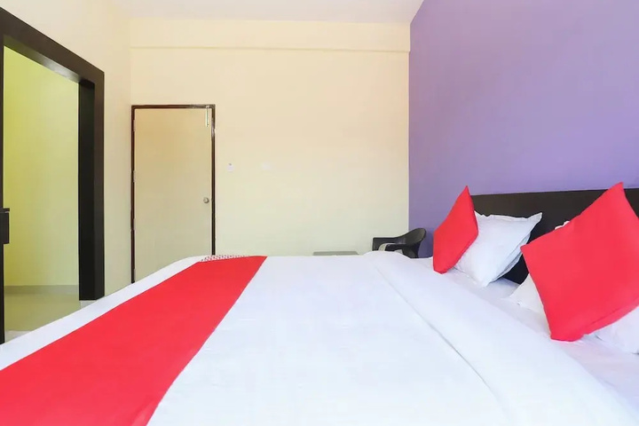 Room 3 of 13