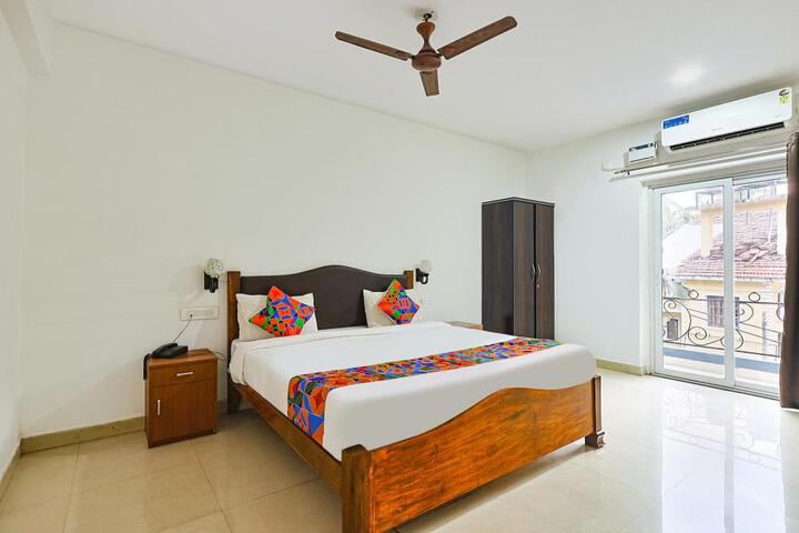 FabHotel Home & Beyond Parra