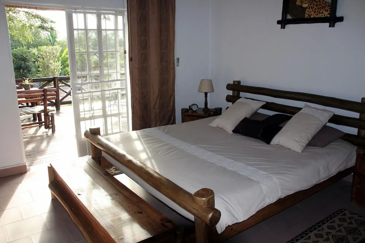 Room 3 of 11